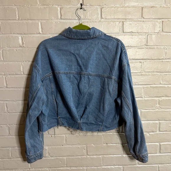 Zara Jacket - Picture 2 of 2